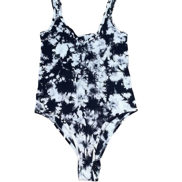 Aura brand body suit tie dyed black/white ribbed snap crotch SZ LG stretch - Picture 2 of 6